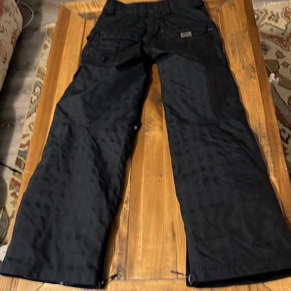 OAKLEY black snowboard pants - Picture 2 of 11